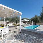 Villa Kalathos Dream Galazio